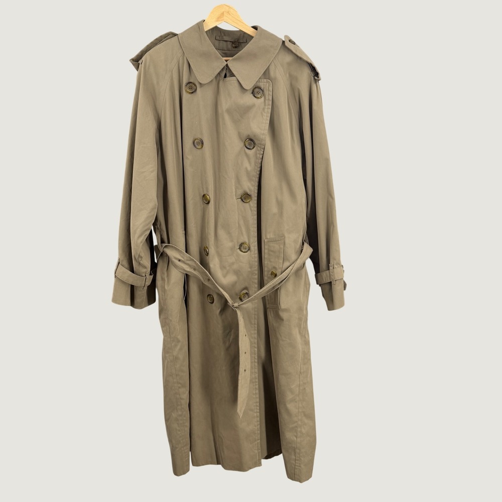 Vintage Burberrys of London Trench Coat 40R Tan Belted Wool Liner Made England